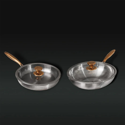 Klassische Pfanne und Wok aus reinem Titan